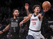 米兰体育网页-篮网防守失误频频，需重整阵容