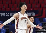 米兰体育官网-关于上海男篮精彩逆转，为球迷带来惊喜胜利的信息