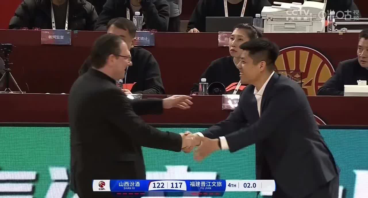 山西男篮主场战胜福建，取得赛季首胜