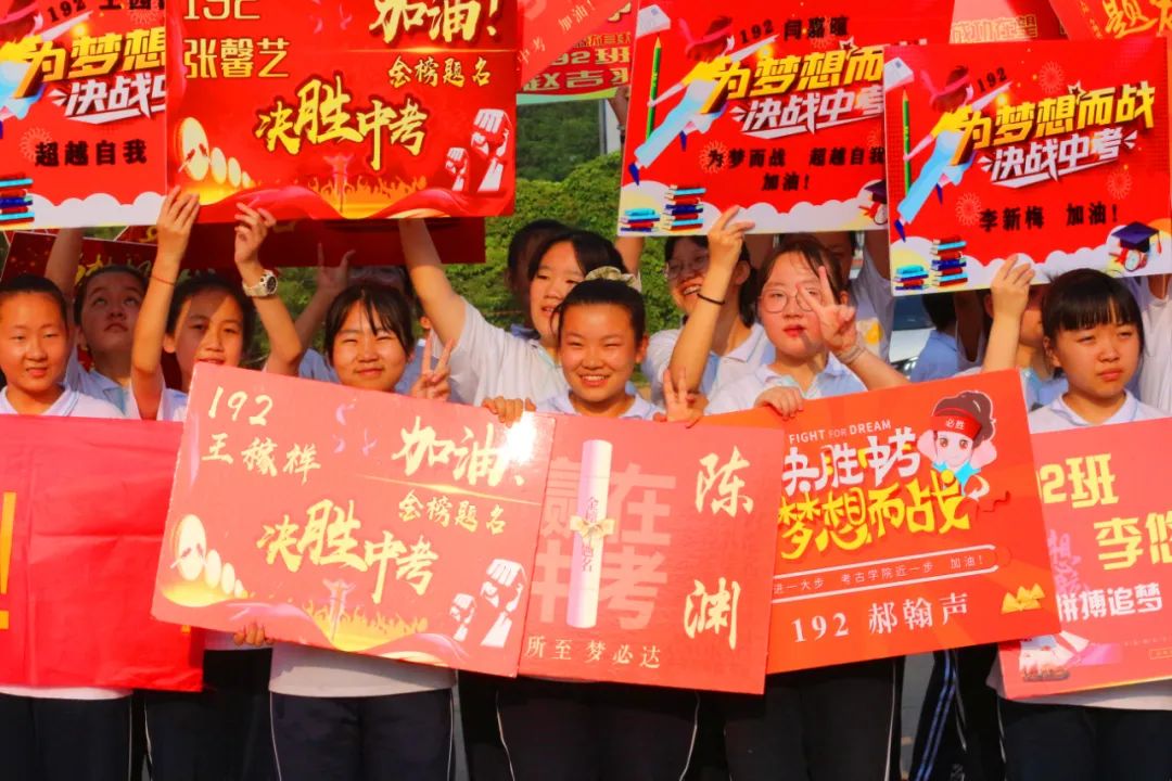 球员才华得以充分发挥，赢得观众掌声
