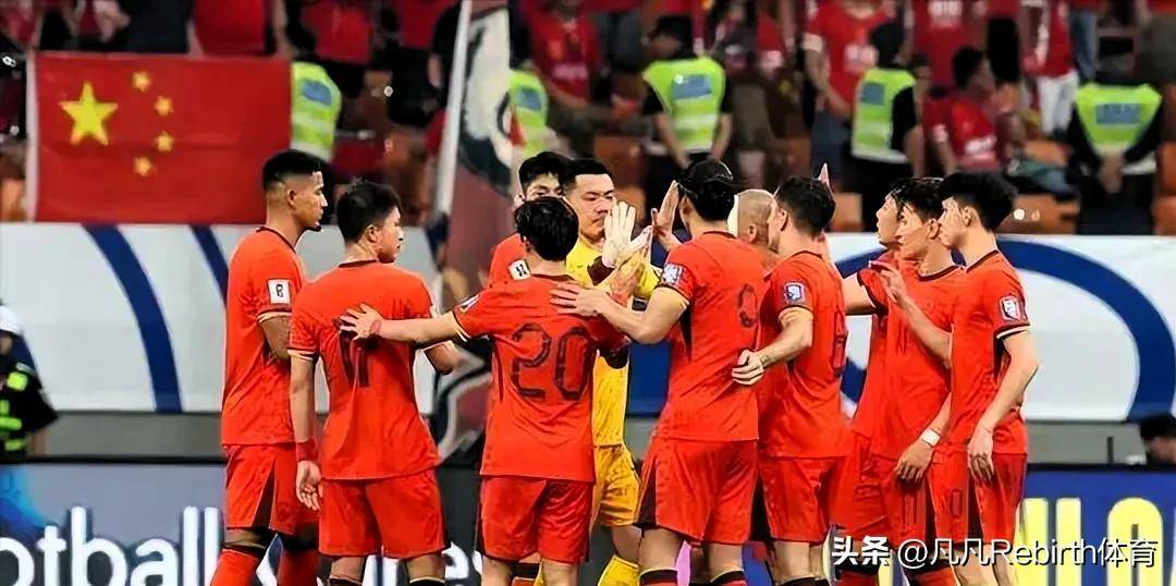 关于国足东亚杯噩梦开局！李东炅远射世界波，7年7战韩国从未零的信息