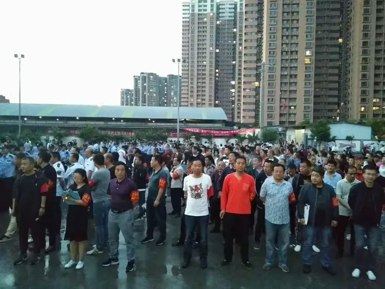 代表团整装出击，实现奇迹般表现